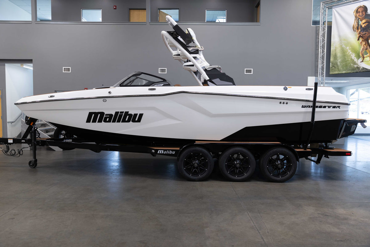 2026 Malibu 24 MXZ