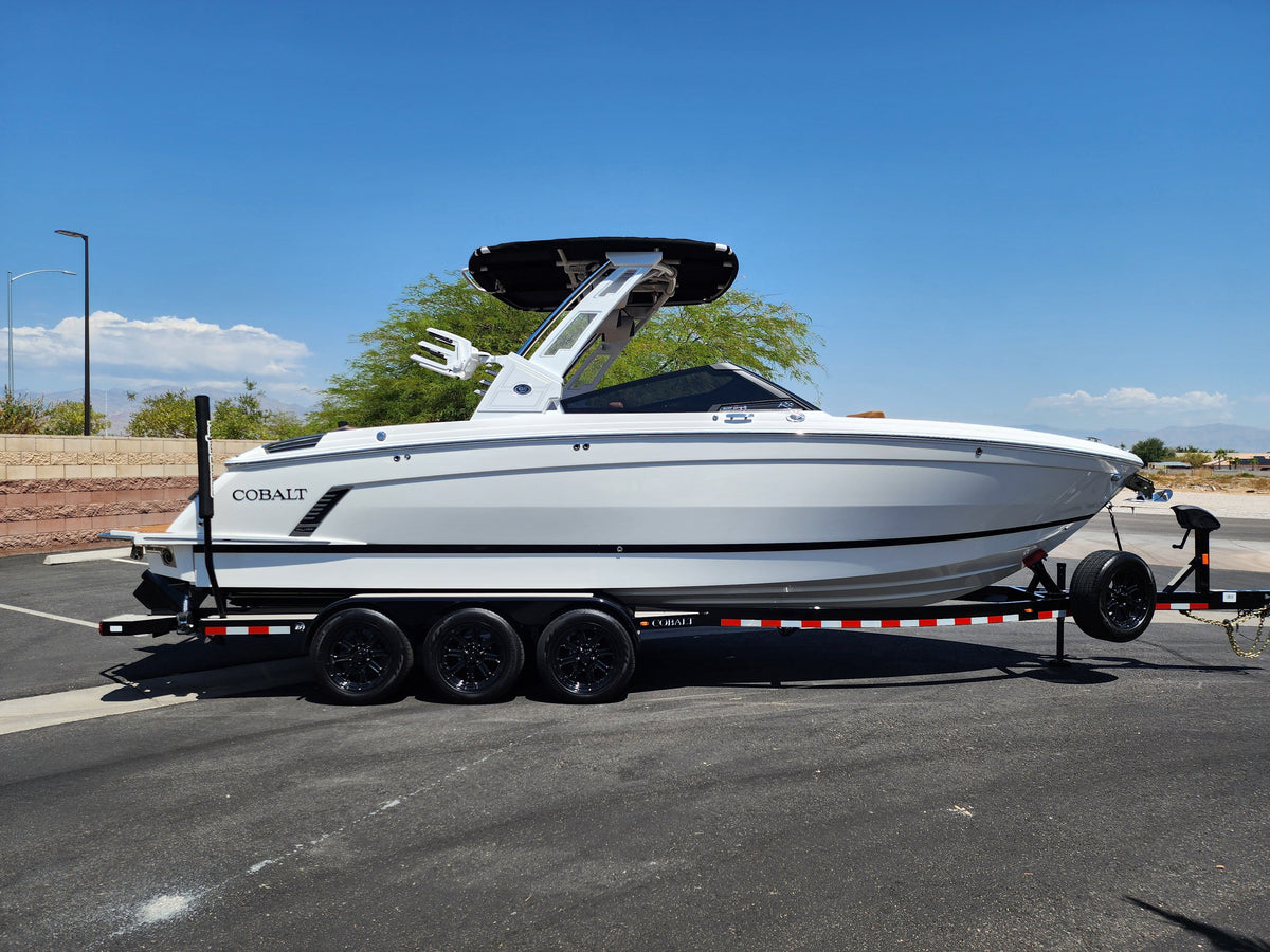 2026 Cobalt R8 SURF