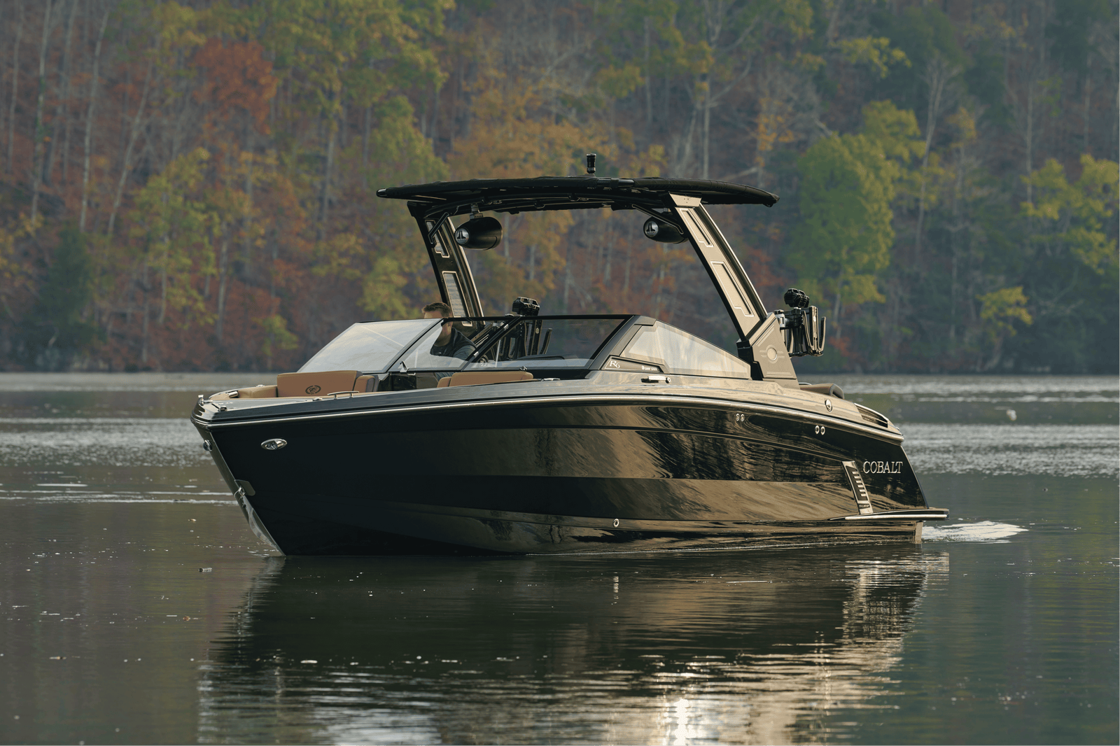 COBALT R8 SURF WALK THROUGH