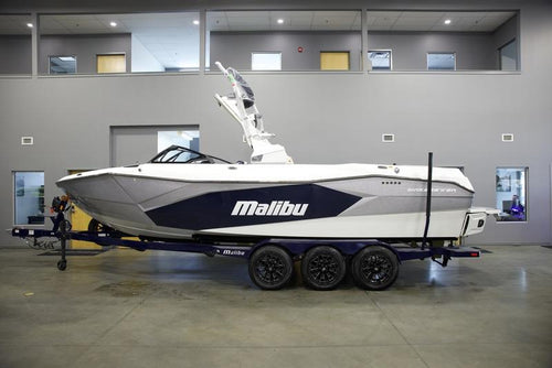2025 Malibu 26 LSV