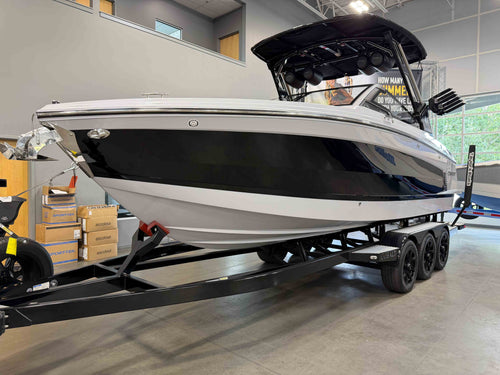 2025 Cobalt R6 SURF
