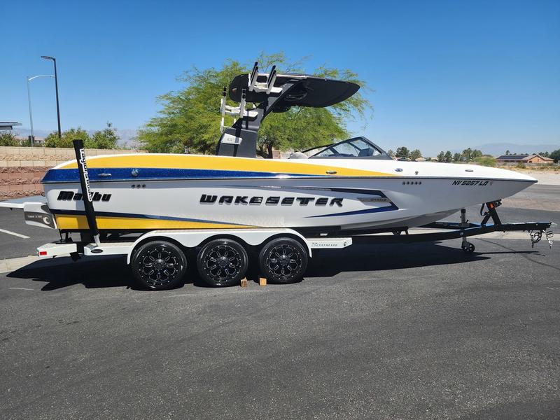2015 24 MXZ