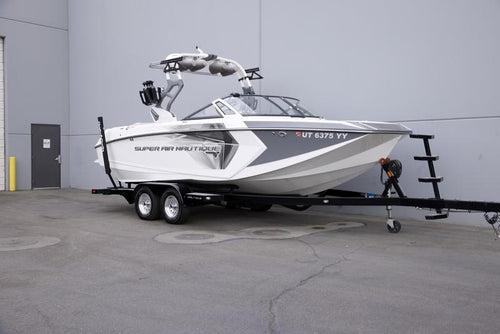 2018 Nautique G23