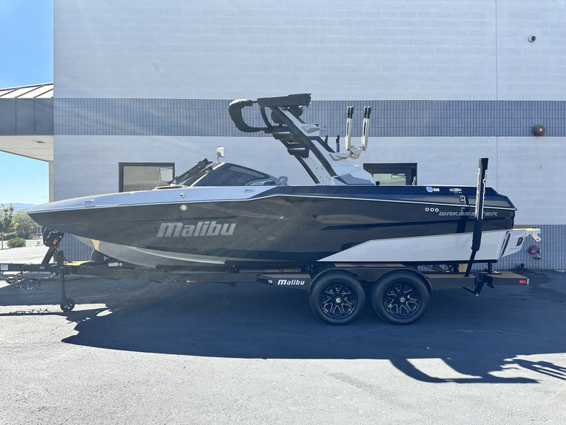 2026 Malibu 23 MXZ