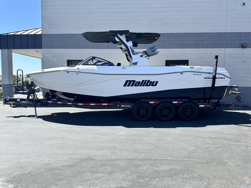 2026 Malibu 26 LSV