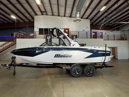 2025 Malibu 23 LSV