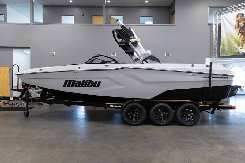 2026 Malibu 24 MXZ