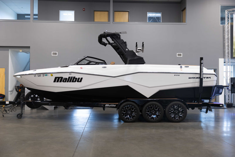 2023 25 LSV